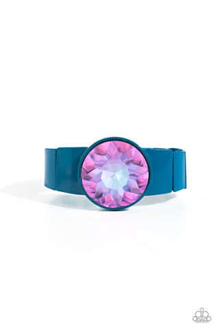 Exaggerated Ego - Blue - Oversized UV Gem Paparazzi Stretchy Bracelet - September 2023 Life of the Party Exclusive