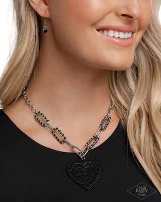 Roadside Romance - Black - Pink Diamond Exclusive