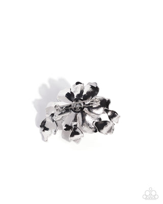 Blooming Belonging - Pink - Flower Brooch