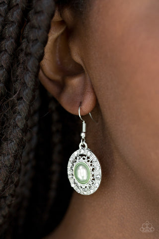 Good LUXE to You! Green Paparazzi Earrings