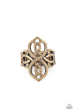 Duchess Drama Brass Paparazzi Ring
