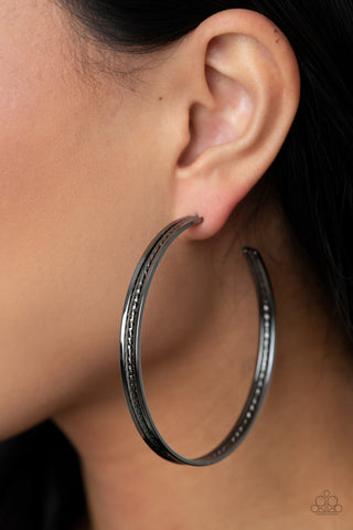 Midtown Marvel Black Paparazzi Earrings