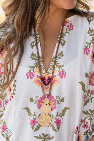 September 2021 Sunset Sightings Trend Blend Complete Fashion Fix Set